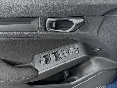 Certified 2025 Honda Civic Sport image 12