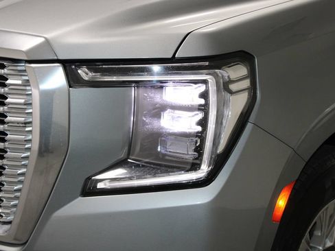 Used 2024 GMC Yukon XL Denali RWD image 60