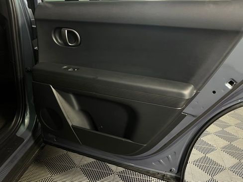 Used 2025 Hyundai Ioniq 5 SE image 31