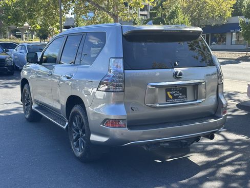 Used 2020 Lexus GX 460 Premium AWD/4WD image 11