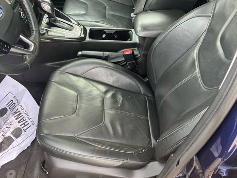 Used 2017 Ford Focus Titanium image 9