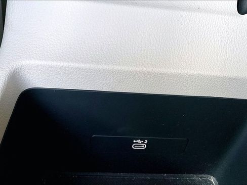 Used 2023 Audi Q5 2.0T Premium Plus w/ Premium Plus Package image 16