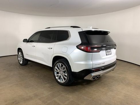 Used 2024 GMC Acadia Denali w/ Super Cruise Package image 17