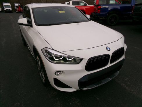 Used 2018 BMW X2 sDrive28i w/ M SportX Package image 2