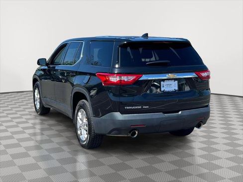 Used 2019 Chevrolet Traverse LS AWD/4WD image 5