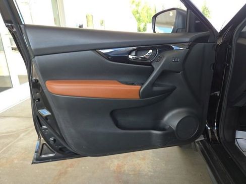 Used 2020 Nissan Rogue SL AWD/4WD image 41