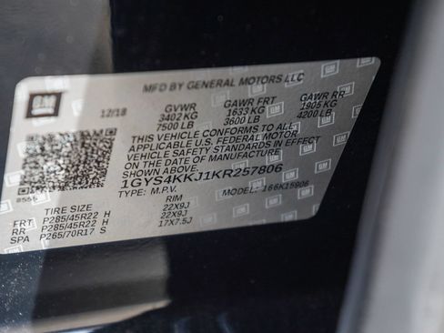 Used 2019 Cadillac Escalade ESV Platinum AWD/4WD image 12