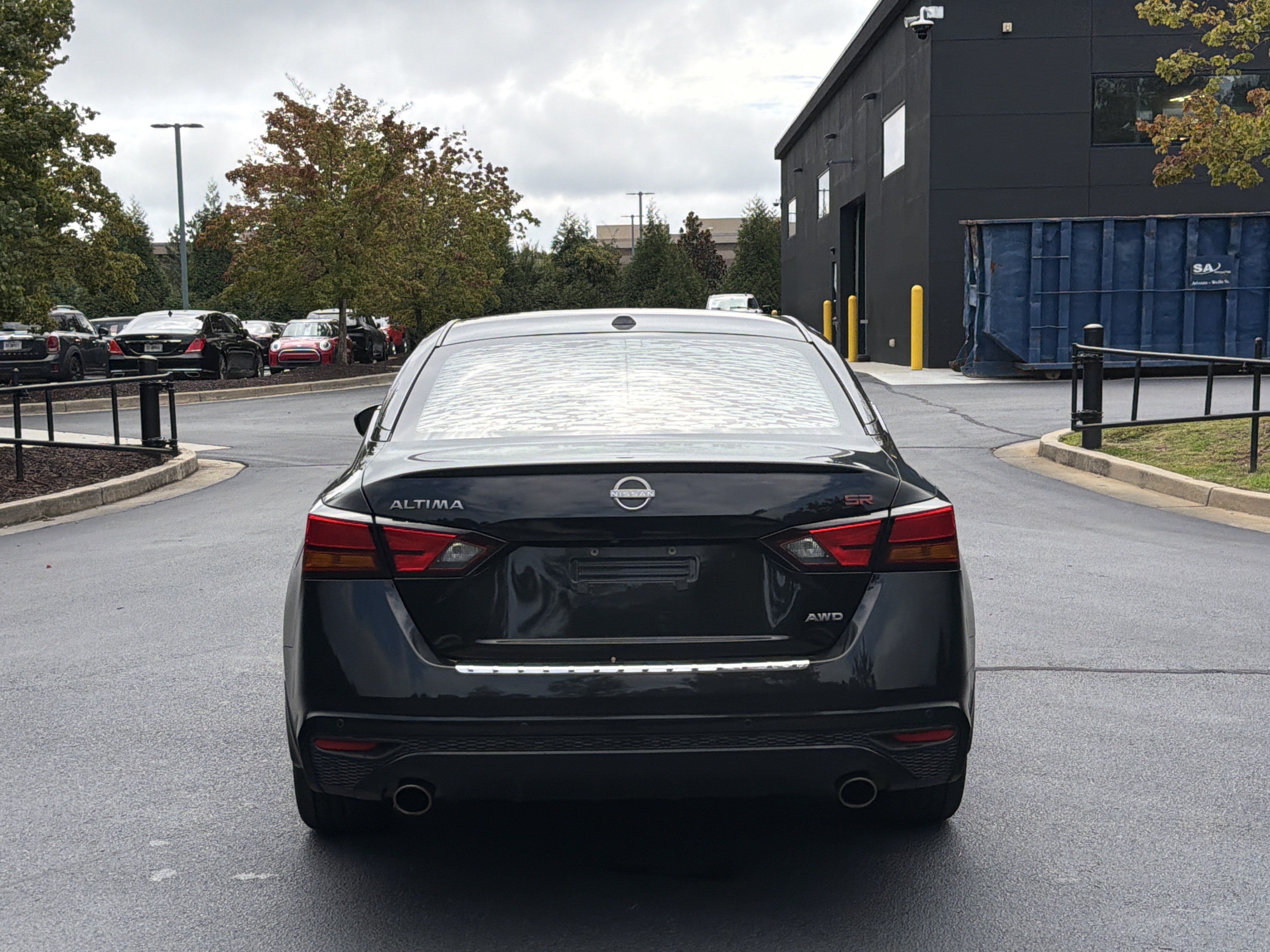 Used 2023 Nissan Altima 2.5 SR AWD/4WD image 13