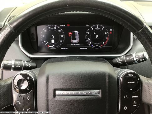 Used 2019 Land Rover Range Rover Sport HSE image 8