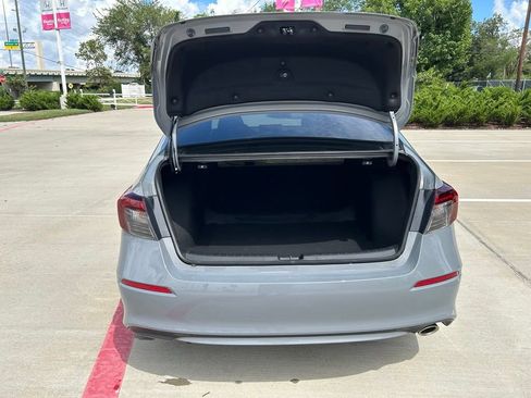 Used 2026 Honda Civic Sport image 7