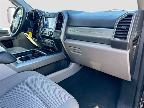 Used 2021 Ford F250 XLT w/ XLT Premium Package image 26