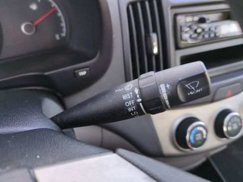 Used 2010 Hyundai Elantra FWD image 28