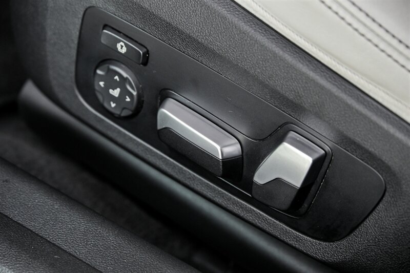Used 2022 BMW M3 w/ Executive Package RWD image 23