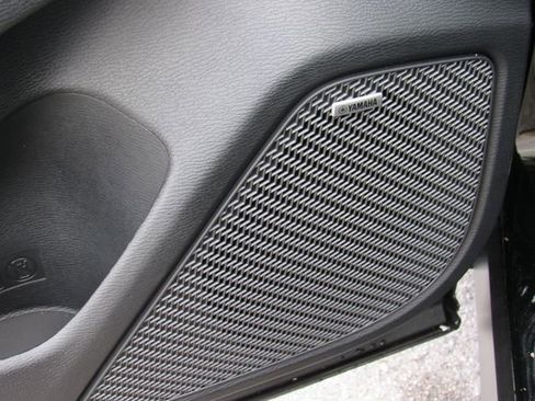 New 2026 Mitsubishi Outlander SE image 22