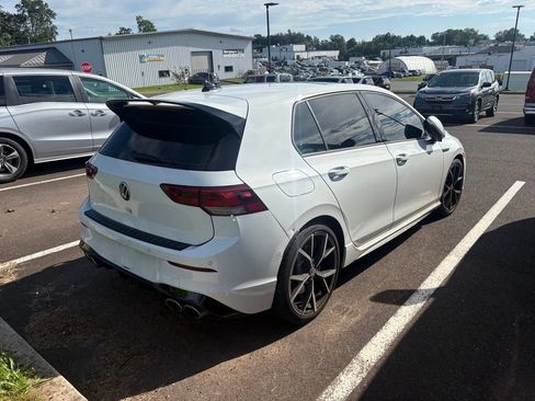 Used 2024 Volkswagen Golf R AWD/4WD image 2