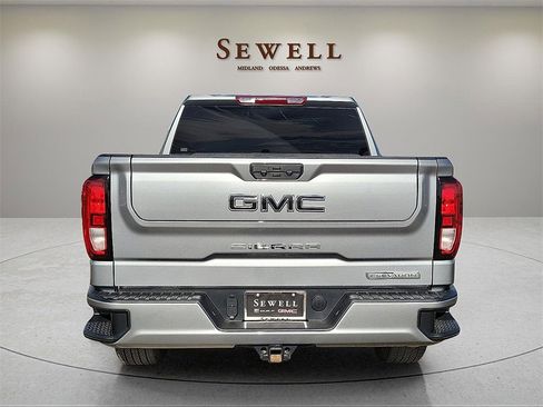 Used 2024 GMC Sierra 1500 Elevation w/ LPO, Elevation Black Package image 4