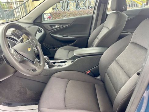 Used 2024 Chevrolet Malibu LT image 10