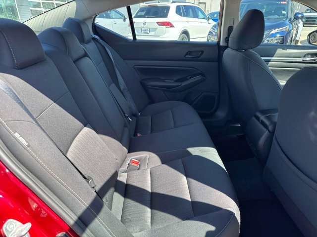Used 2023 Nissan Altima 2.5 SV FWD image 13