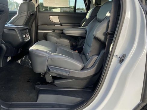 New 2025 Ford Expedition Max Active image 9