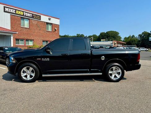 Used 2015 RAM 1500 Sport w/ Convenience Group AWD/4WD image 5