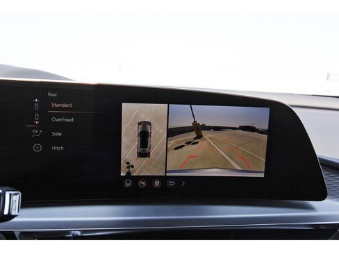 New 2026 Cadillac Lyriq Signature Luxury image 16