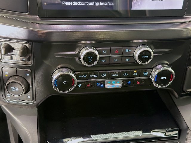 New 2026 Ford F350 Lariat w/ Black Appearance Package AWD/4WD image 16