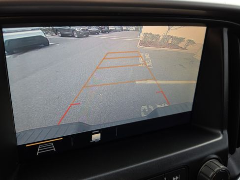 Used 2021 Chevrolet Colorado ZR2 w/ ZR2 Midnight Special Edition image 21