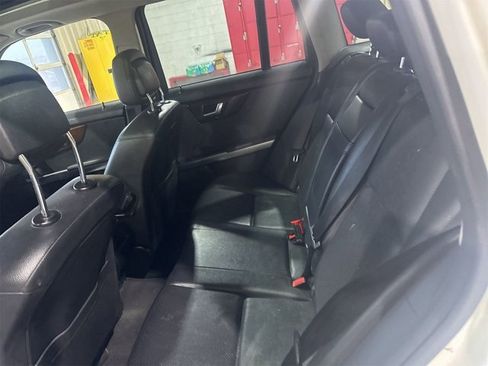 Used 2013 Mercedes-Benz GLK 350 4MATIC image 5