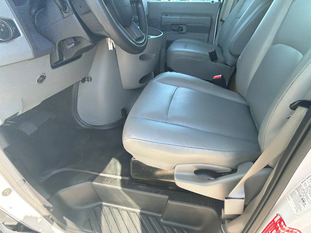 Used 2022 Ford E-350 and Econoline 350 Super Duty w/ Power Windows & Locks Group RWD image 9