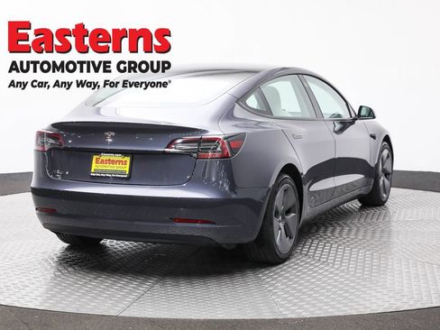 Used 2023 Tesla Model 3 Standard Range image 5