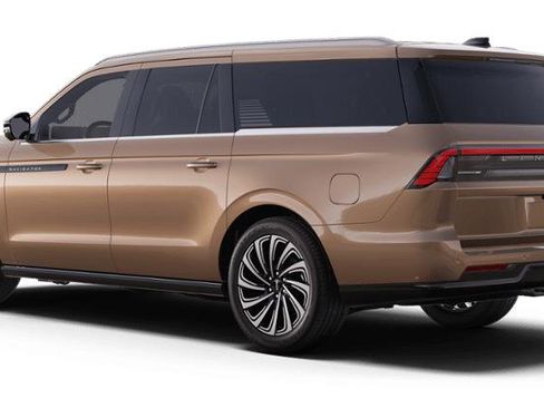 New 2025 Lincoln Navigator L Black Label image 25