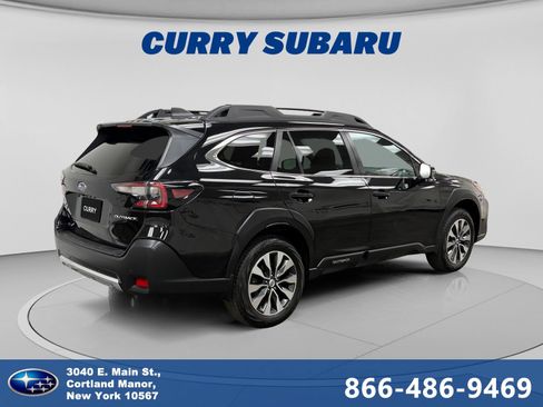 Used 2023 Subaru Outback Limited AWD/4WD image 5