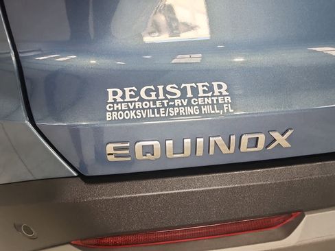 Used 2025 Chevrolet Equinox LT image 17