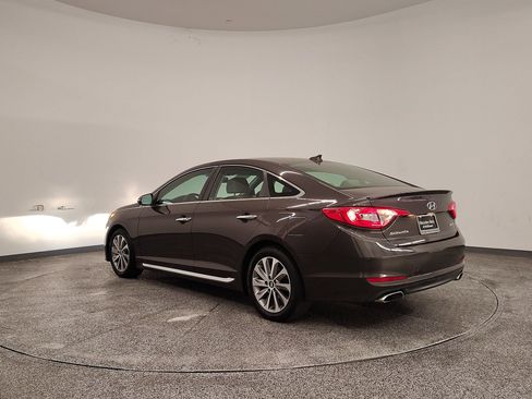 Used 2016 Hyundai Sonata Sport w/ Option Group 03 image 3