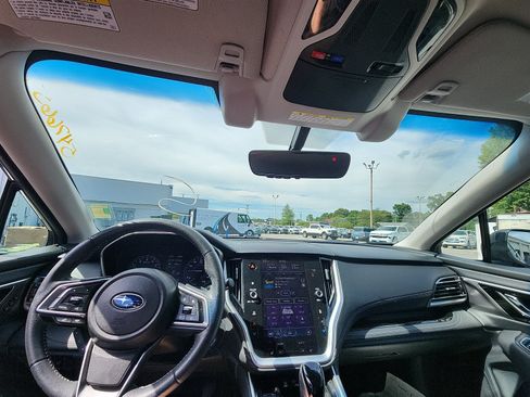 Used 2020 Subaru Outback Limited AWD/4WD image 17