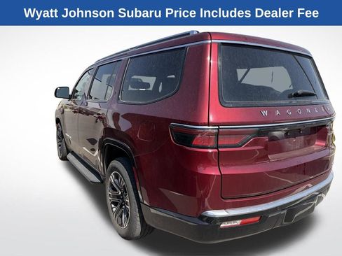 Used 2024 Jeep Wagoneer Series II w/ Flexible Seating Group AWD/4WD image 5
