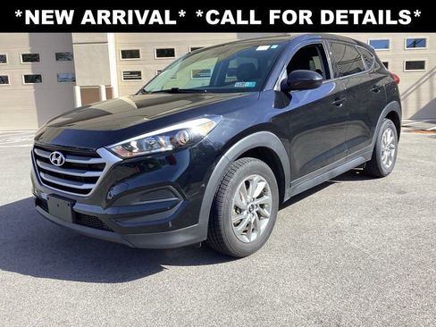 Used 2018 Hyundai Tucson SE AWD/4WD image 3