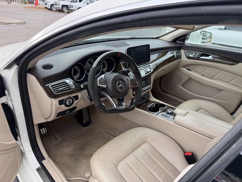 Used 2015 Mercedes-Benz CLS 400 image 8