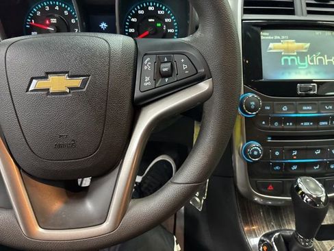 Used 2015 Chevrolet Malibu LT w/ Power Convenience Package FWD image 26