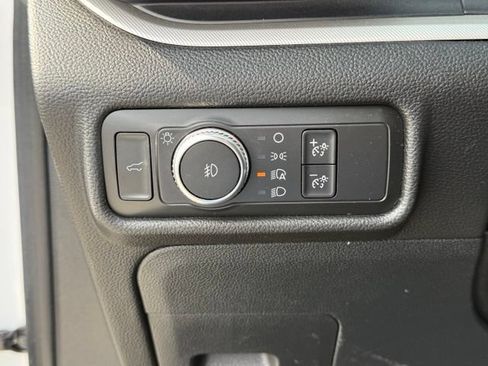 Used 2020 Ford Explorer XLT w/ Equipment Group 202A AWD/4WD image 21