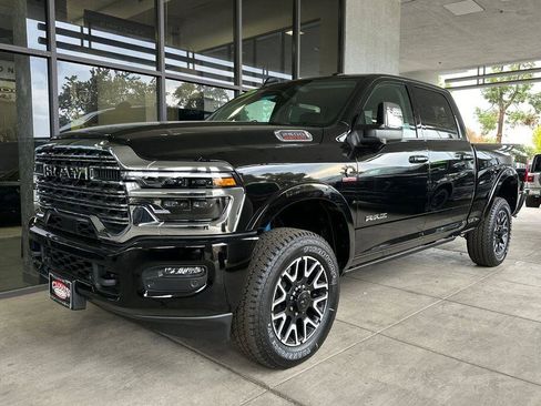 New 2026 RAM 2500 Limited AWD/4WD image 8