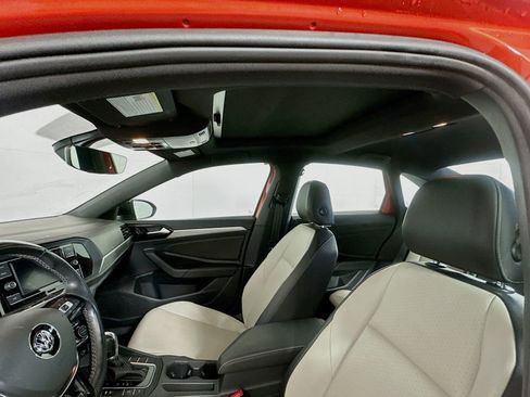 Used 2019 Volkswagen Jetta R-Line FWD image 21