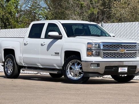 Used 2014 Chevrolet Silverado 1500 LT w/ Texas Edition, 1LT Trim RWD image 2