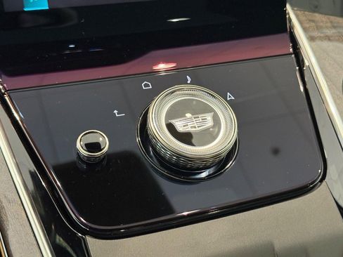 New 2026 Cadillac Escalade IQL Luxury image 18