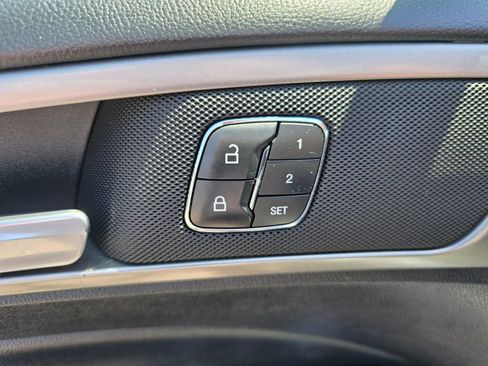 Used 2020 Ford Fusion SEL FWD image 32