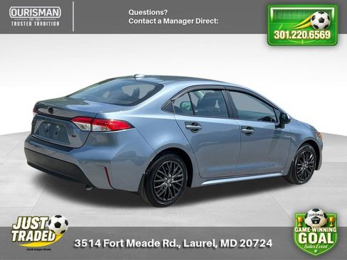 Used 2025 Toyota Corolla LE FWD image 3