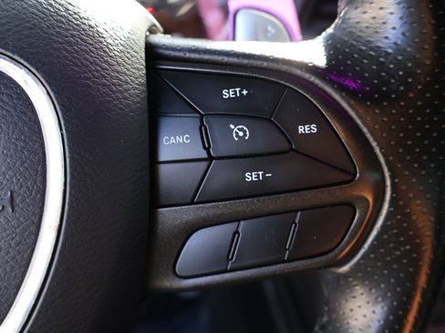 Used 2021 Dodge Challenger R/T image 32