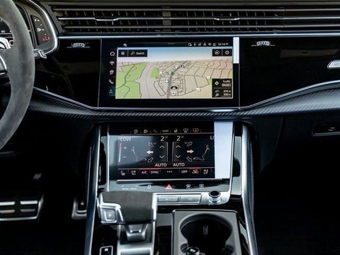 New 2026 Audi RS Q8 performance image 17