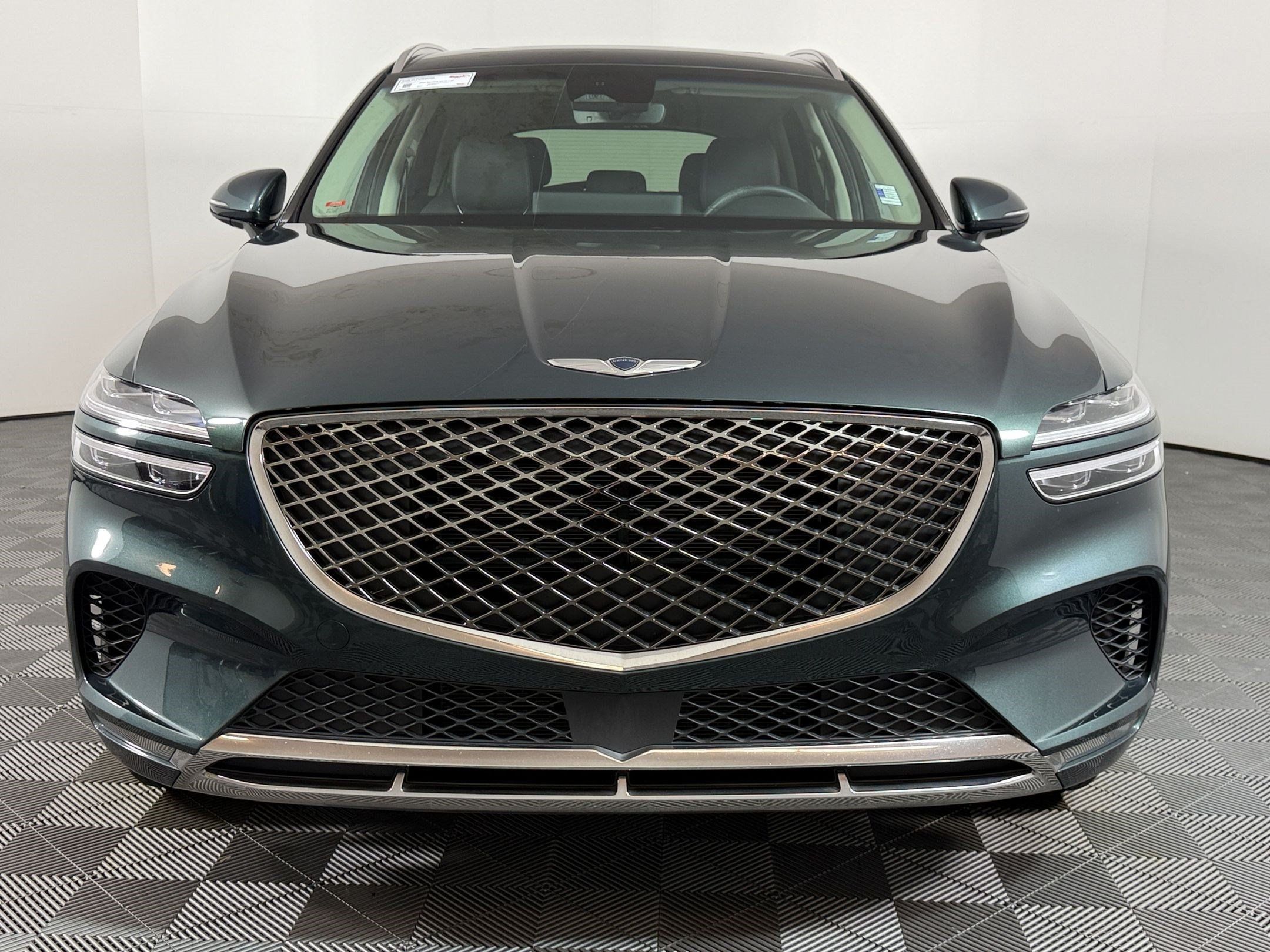 Used 2023 Genesis GV70 2.5T w/ Select Package AWD/4WD image 5