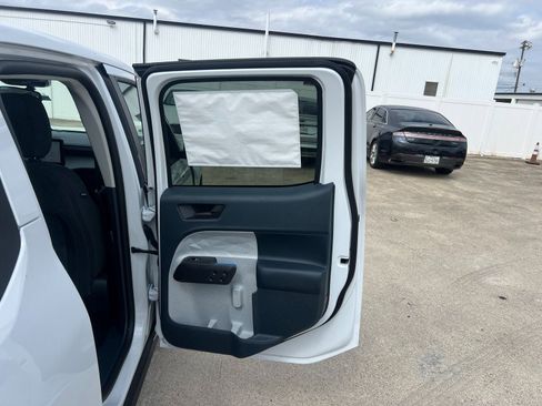 New 2025 Ford Maverick XLT FWD image 12